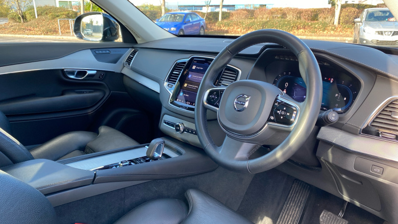 Volvo XC90 2.0 B5D [235] Plus Dark 5dr AWD Geartronic Diesel Estate